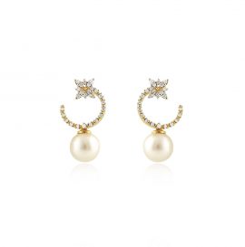 Par de brincos em ouro 18k com pérolas e diamantes